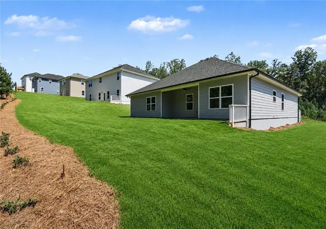 Photo 3 of Sale Pending at 211 Thunder Valley, Dawsonville, GA 30534 | MLS# 7766170 | Listing updated on 2026-09-15