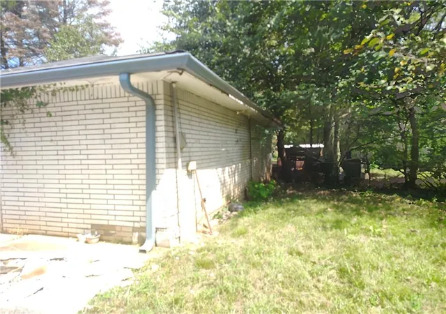 Photo 2 of Single family home for sale at 4955 Campbellton Rd Sw, Atlanta, GA 30331 | MLS# 7832384 | Listing updated on 2026-10-08
