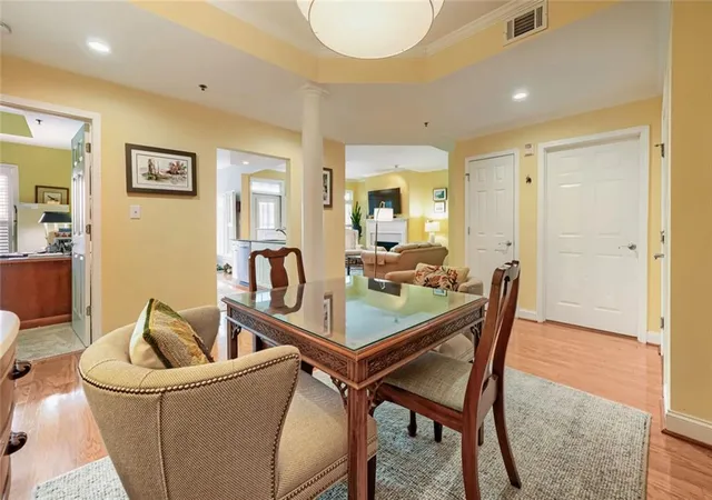 Photo 4 of Condo for sale at 50 Biscayne Dr NW #4103, Atlanta, GA 30309 | MLS# 7853346 | Listing updated on 2026-10-19