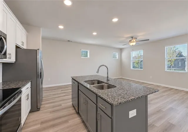 Photo 3 of Single family home for sale at 1278 Harmony Ridge Ct, Jonesboro, GA 30238 | MLS# 7770086 | Listing updated on 2026-09-08