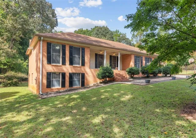 Photo 2 of Sale Pending at 2570 Benton Dr, Jonesboro, GA 30236 | MLS# 7852482 | Listing updated on 2026-10-27