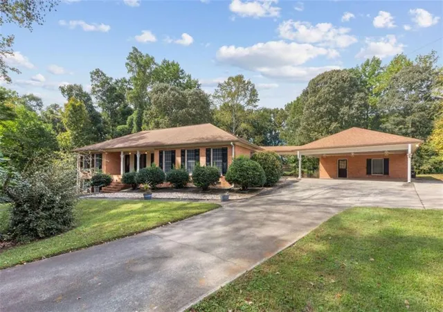 Photo 3 of Sale Pending at 2570 Benton Dr, Jonesboro, GA 30236 | MLS# 7852482 | Listing updated on 2026-10-27