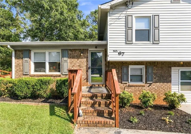 Photo 2 of Single family home for sale at 67 Ann Ct, Mcdonough, GA 30253 | MLS# 7839726 | Listing updated on 2026-09-18