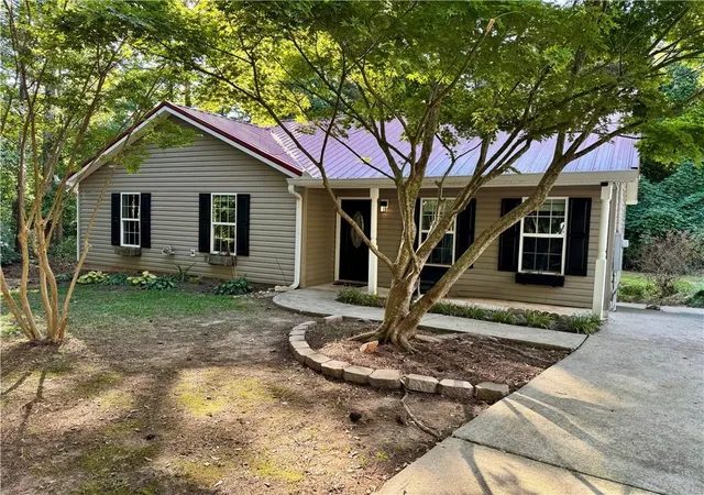 Photo 1 of Single family home for sale at 101 Mineral Springs Rd, Waco, GA 30182 | MLS# 7834541 | Listing updated on 2026-09-09
