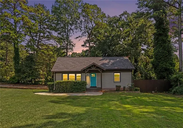 Photo 1 of Single family home for sale at 4722 Covington Hwy, Decatur, GA 30035 | MLS# 7841424 | Listing updated on 2026-09-23