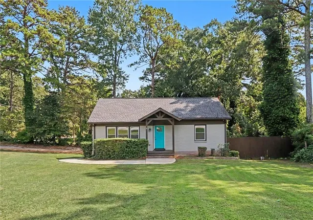 Photo 2 of Single family home for sale at 4722 Covington Hwy, Decatur, GA 30035 | MLS# 7841424 | Listing updated on 2026-09-23