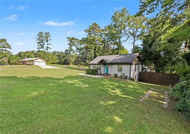 Photo 3 of Single family home for sale at 4722 Covington Hwy, Decatur, GA 30035 | MLS# 7841424 | Listing updated on 2026-09-23