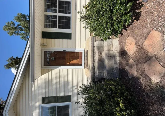 Photo 3 of Single family home for sale at 13 Cordle Dr, Rome, GA 30165 | MLS# 7836493 | Listing updated on 2026-09-15