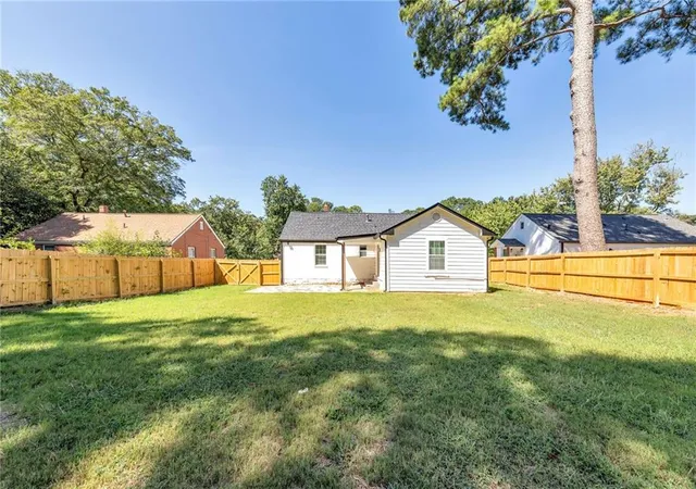 Photo 16 of Single family home for sale at 1972 Don Juan Ln, Decatur, GA 30032 | MLS# 7836323 | Listing updated on 2026-09-12