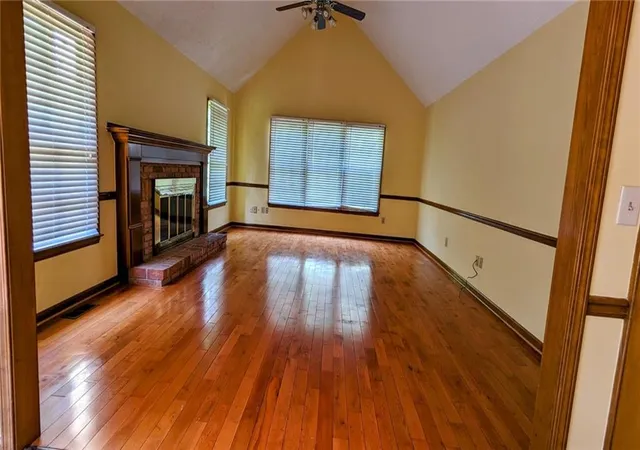 Photo 3 of Single family home for sale at 1810 Rockside Ln, Snellville, GA 30078 | MLS# 7831149 | Listing updated on 2026-09-12