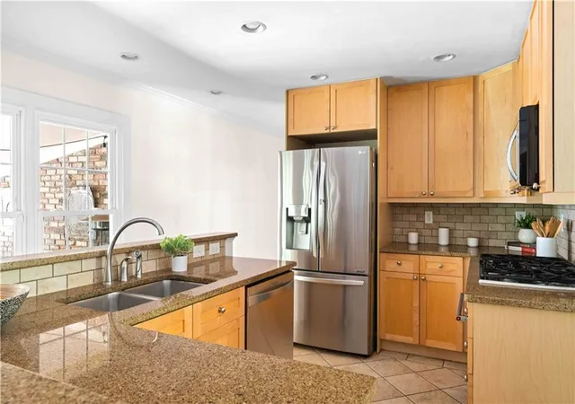 Photo 3 of Sale Pending at 2480 Flair Knoll Dr NE, Atlanta, GA 30345 | MLS# 7819203 | Listing updated on 2026-10-21