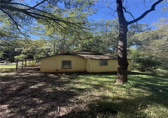 Photo 3 of Single family home for sale at 730 Spring St, Villa Rica, GA 30180 | MLS# 7856976 | Listing updated on 2026-10-28