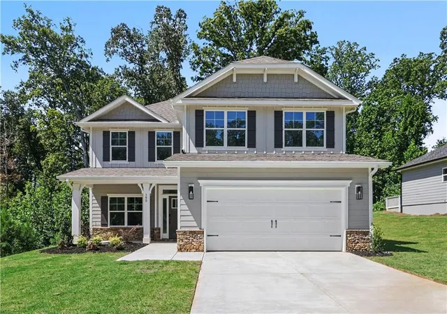 Photo 1 of Single family home for sale at 195 Thunder Valley, Dawsonville, GA 30534 | MLS# 7776247 | Listing updated on 2026-09-13