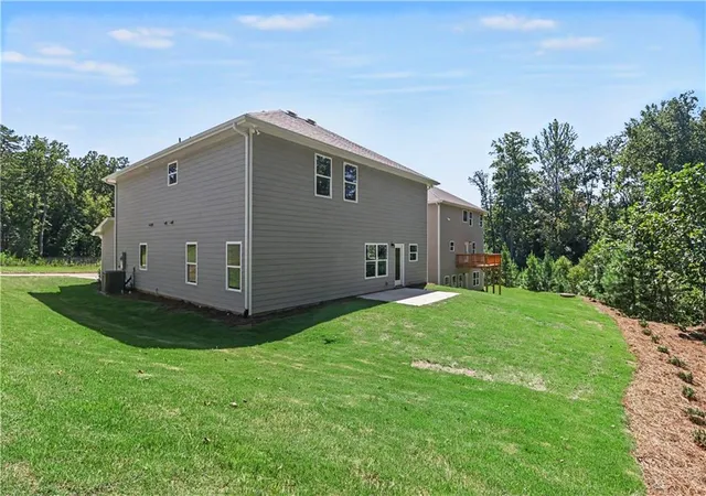 Photo 2 of Single family home for sale at 195 Thunder Valley, Dawsonville, GA 30534 | MLS# 7776247 | Listing updated on 2026-09-13