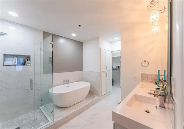 Listing Photo 1 - Condo for sale in building located at 845 Spring St Nw, Atlanta, GA 30308 - Unit #206