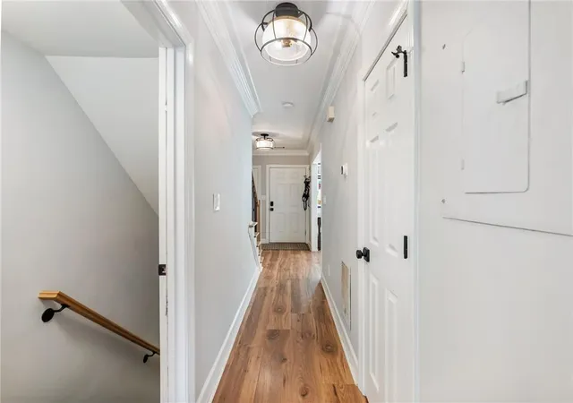 Photo 2 of Condo for sale at 81 Mount Vernon Cir, Sandy Springs, GA 30338 | MLS# 7860166 | Listing updated on 2026-10-28