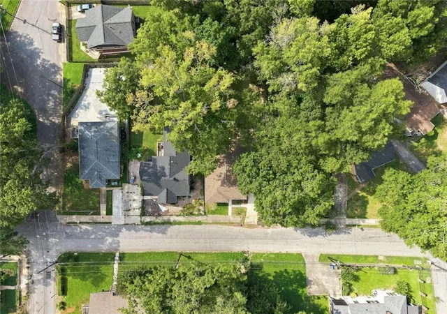 Photo 35 of Single family home for sale at 1047 Sw Peeples St Sw, Atlanta, GA 30310 | MLS# 7827835 | Listing updated on 2026-09-03