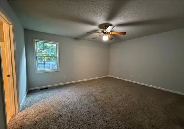 Photo 3 of Single family home for sale at 100 Betty Ln, Carrollton, GA 30116 | MLS# 7835347 | Listing updated on 2026-09-12