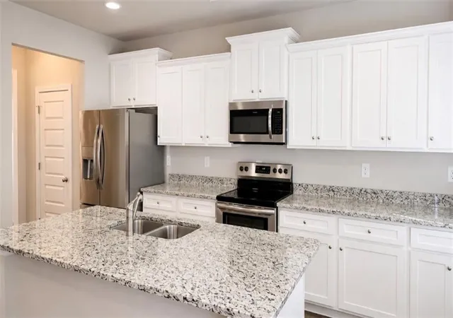 Photo 4 of Single family home for sale at 684 Ragan Ct, Social Circle, GA 30025 | MLS# 7829139 | Listing updated on 2026-09-11