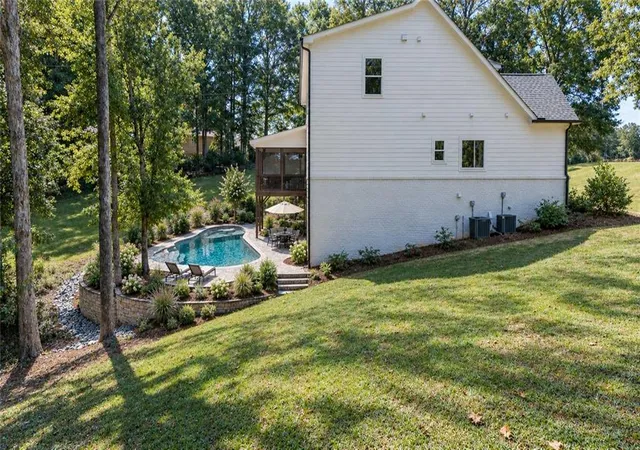Photo 87 of Single family home for sale at 727 Old Collins Rd, Hoschton, GA 30548 | MLS# 7833912 | Listing updated on 2026-09-09