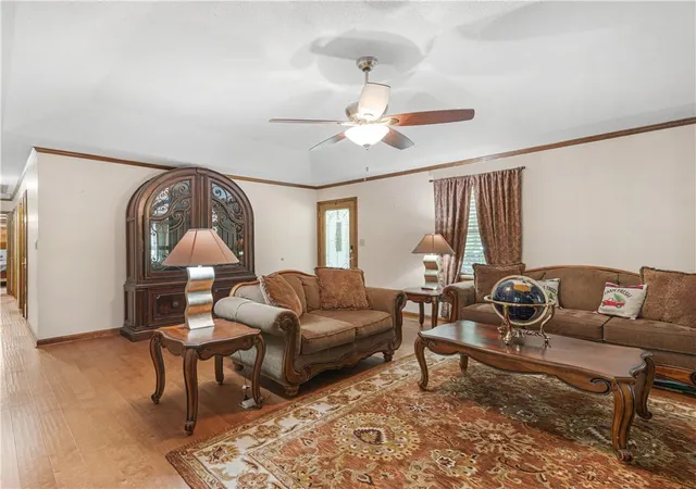 Photo 3 of Single family home for sale at 837 Sunset Dr, Locust Grove, GA 30248 | MLS# 7834547 | Listing updated on 2026-09-09