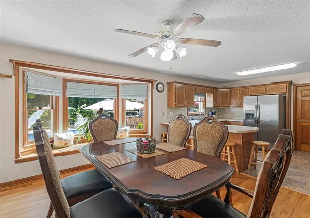 Photo 4 of Single family home for sale at 837 Sunset Dr, Locust Grove, GA 30248 | MLS# 7834547 | Listing updated on 2026-09-09