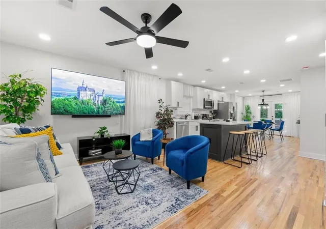Photo 2 of Single family home for sale at 754 S Grand Ave NW, Atlanta, GA 30318 | MLS# 7835915 | Listing updated on 2026-09-12