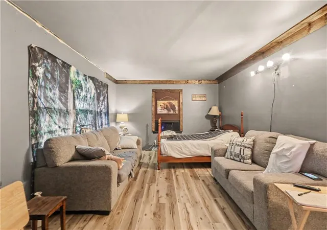 Photo 2 of Single family home for sale at 719 Sherwood Dr, Griffin, GA 30224 | MLS# 7832552 | Listing updated on 2026-09-30