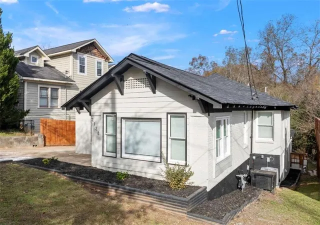 Photo 1 of Single family home for sale at 2128 Hosea L Williams Dr, Atlanta, GA 30317 | MLS# 7799106 | Listing updated on 2026-09-18