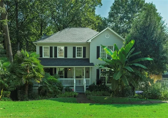 Photo 1 of Sale Pending at 330 Justin Dr, Woodstock, GA 30188 | MLS# 7834365 | Listing updated on 2026-09-23