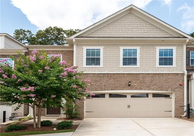 Townhouse for sale at 203 Holden Way, Woodstock, GA 30189 | MLS# 7834096