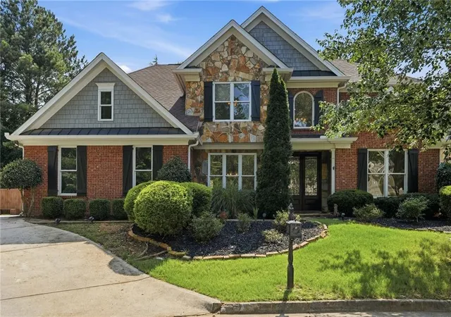Photo 2 of Single family home for sale at 1335 Whisper Cvs Dr, Buford, GA 30518 | MLS# 7809199 | Listing updated on 2026-09-09