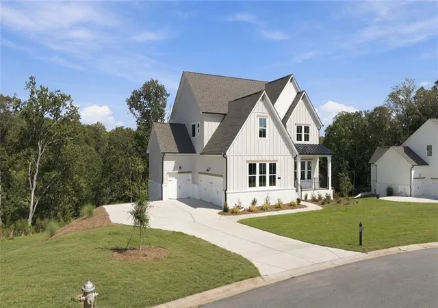 Photo 1 of Single family home for sale at 8345 Beryl Overlook, Gainesville, GA 30506 | MLS# 7834442 | Listing updated on 2026-10-25