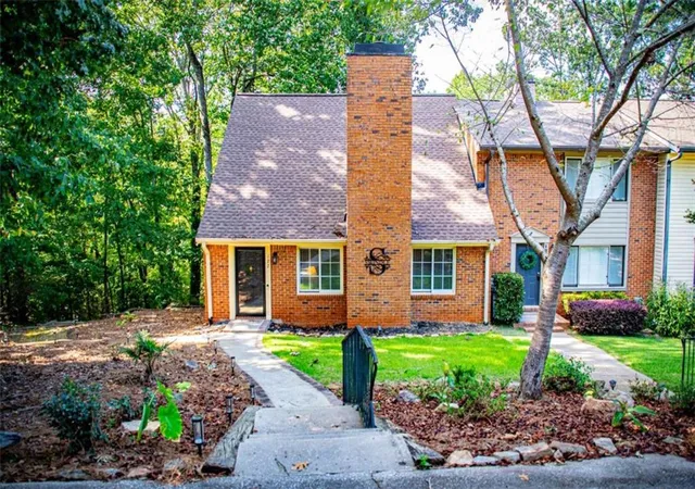Photo 3 of Single family home for sale at 122 Mill Strm, Carrollton, GA 30117 | MLS# 7835950 | Listing updated on 2026-09-11