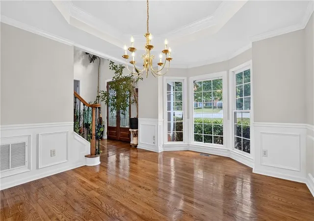 Photo 4 of Single family home for sale at 192 Mistybrook Cir, Stone Mountain, GA 30087 | MLS# 7834378 | Listing updated on 2026-09-13
