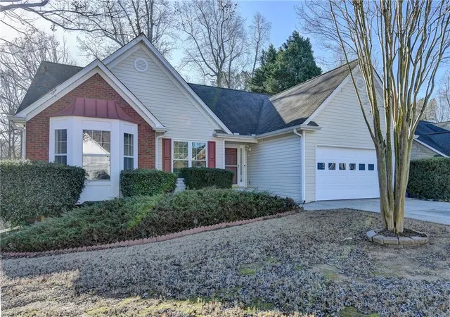 Photo 2 of Single family home for sale at 1725 Patrick Ml Pl, Buford, GA 30518 | MLS# 7835328 | Listing updated on 2026-09-11