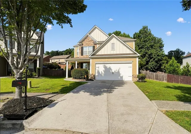 Photo 2 of Single family home for sale at 541 Collingsworth Ln, Lawrenceville, GA 30043 | MLS# 7832932 | Listing updated on 2026-09-05