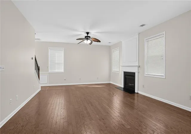 Photo 3 of Single family home for sale at 541 Collingsworth Ln, Lawrenceville, GA 30043 | MLS# 7832932 | Listing updated on 2026-09-05