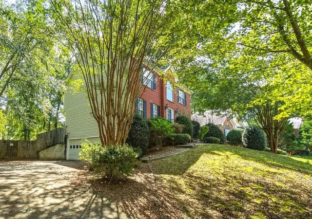 Photo 2 of Single family home for sale at 4957 Heritage Xing Dr, Powder Springs, GA 30127 | MLS# 7844398 | Listing updated on 2026-09-26