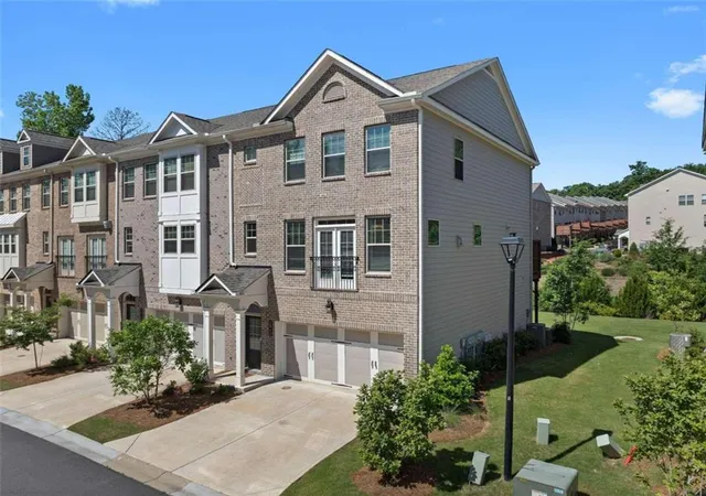 Photo 2 of Townhouse for sale at 2042 Violet Ln, Brookhaven, GA 30319 | MLS# 7816258 | Listing updated on 2026-09-03