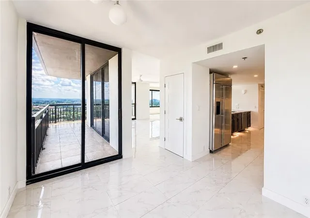 Photo 4 of Condo for sale at 3481 Lakeside Dr, Atlanta, GA 30326 | MLS# 7817902 | Listing updated on 2026-09-10