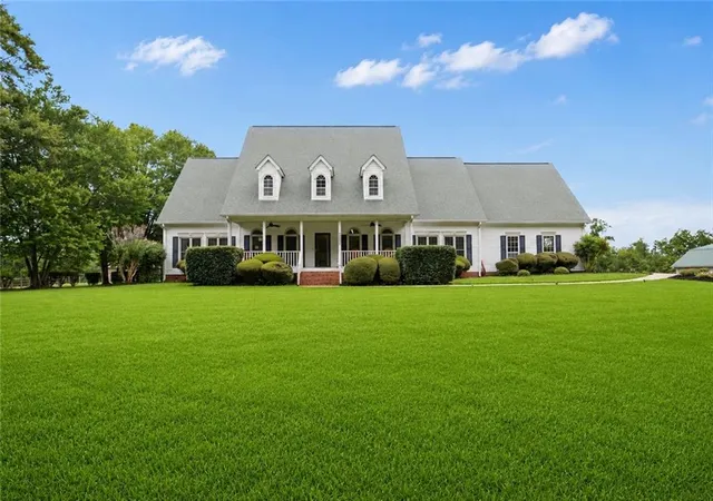 Photo 1 of Single family home for sale at 2800 South Hwy 16, Carrollton, GA 30116 | MLS# 7812293 | Listing updated on 2026-09-04