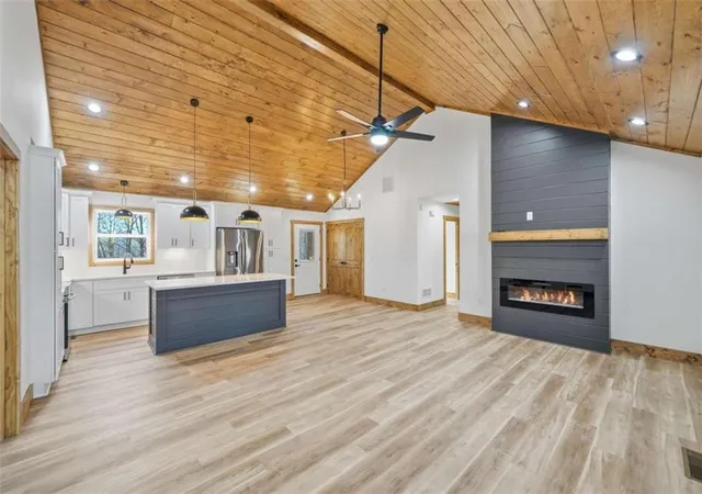 Photo 2 of Single family home for sale at 1883 Newport Dr, Ellijay, GA 30540 | MLS# 7831384 | Listing updated on 2026-09-03