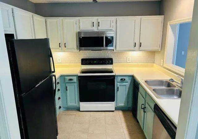 Photo 1 of Condo for sale at 104 Abingdon Way, Sandy Springs, GA 30328 | MLS# 7838010 | Listing updated on 2026-10-05