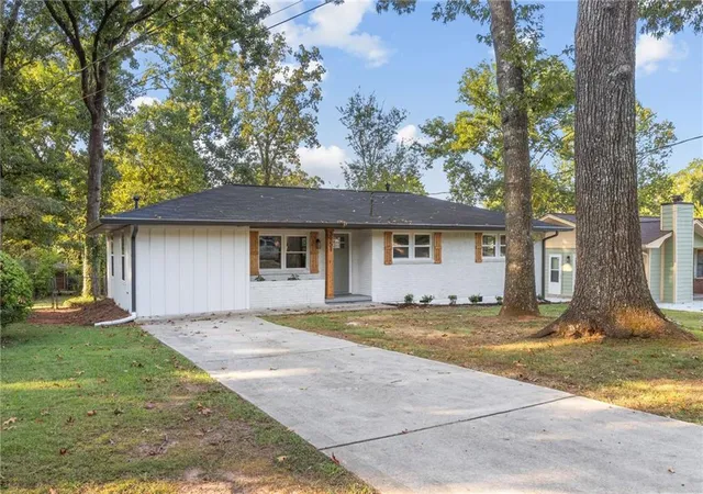Photo 1 of Single family home for sale at 3951 Kirksford Dr, Decatur, GA 30035 | MLS# 7844060 | Listing updated on 2026-09-25