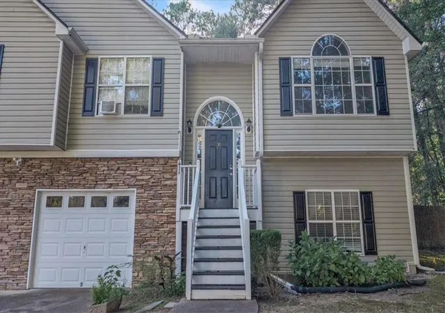 Photo 2 of Single family home for sale at 321 Four Oaks Dr, Powder Springs, GA 30127 | MLS# 7836900 | Listing updated on 2026-09-20
