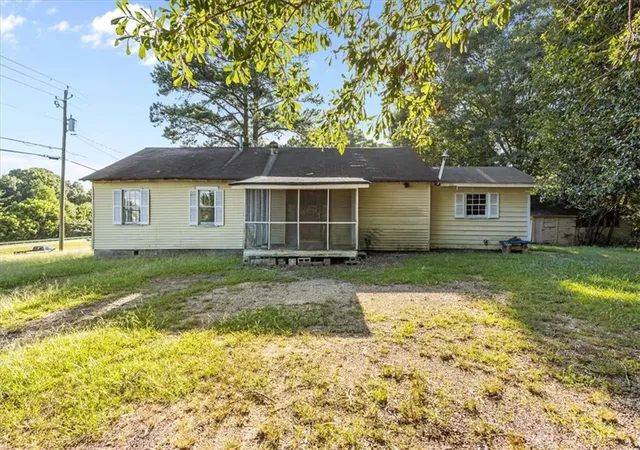 Photo 2 of Sale Pending at 1838 Cedartown Hwy, Rockmart, GA 30153 | MLS# 7839414 | Listing updated on 2026-10-16