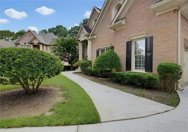 Photo 3 of Single family home for sale at 1464 Hattiesburg Ct, Grayson, GA 30017 | MLS# 7832653 | Listing updated on 2026-09-08