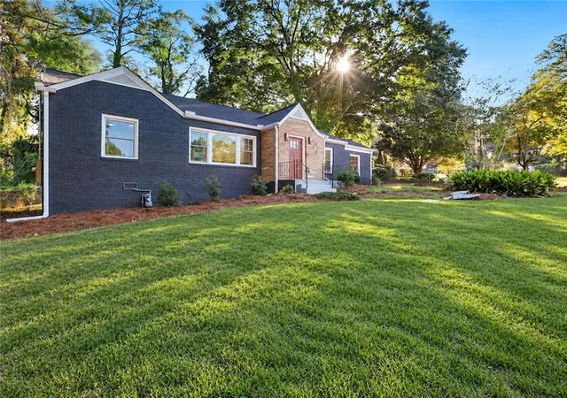 Photo 1 of Single family home for sale at 1807 Buckeye St, Atlanta, GA 30310 | MLS# 7851731 | Listing updated on 2026-10-29
