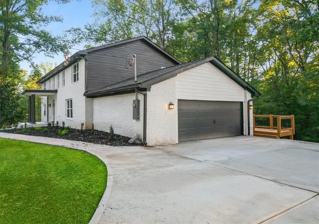 Photo 2 of Single family home for sale at 3307 Prince George St, Atlanta, GA 30344 | MLS# 7829600 | Listing updated on 2026-09-09